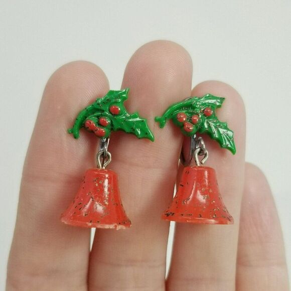 Vintage Christmas Bells Jewelry Set, Brooch Clip On Earrings, Red Green Holiday - Picture 8 of 8